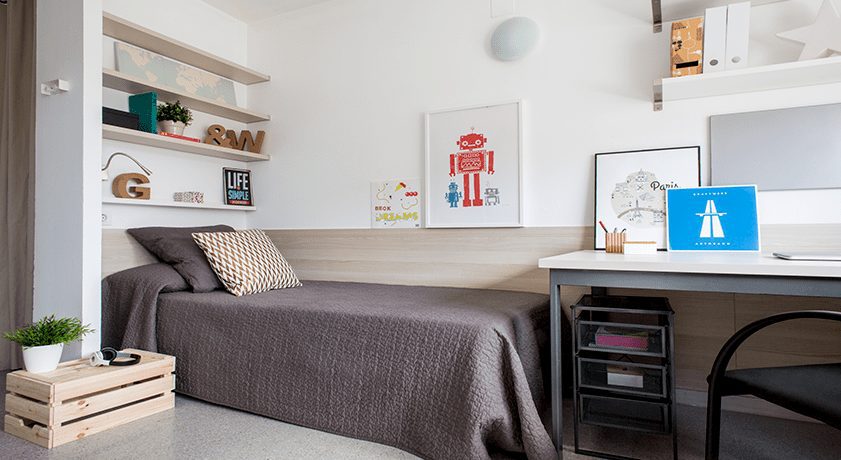 residencia-estudiantes-resa-pere-felip-monlau-estudio-individual-cocina-compartida-cama-escritorio-841x531-1